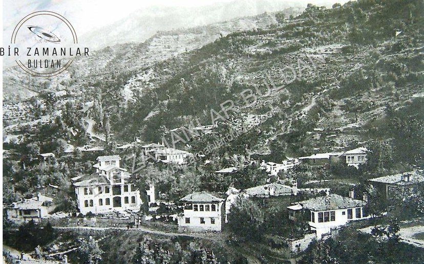 1936 yılı. eski Aşağı Hastane Binası.