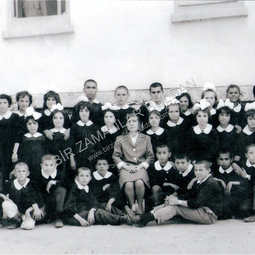 1965 yılı Cumhuriyet İlkokulu