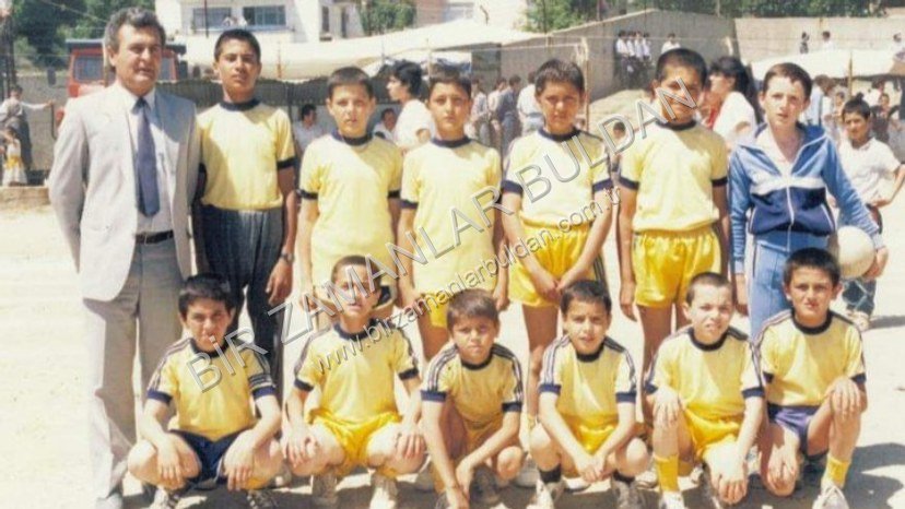 Cumhuriyet İlkokulu Futbol Takımı-1988
